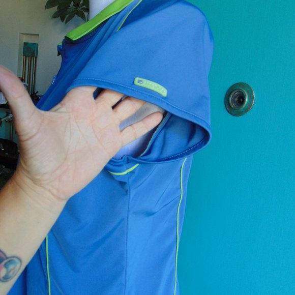 Women's Wilson Hyper Tek System Polo Shirt Short Sleeve Blue 1/4 Zip Top XL - Picture 8 of 9